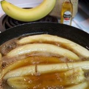 Receita de Bananas com calda de uísque