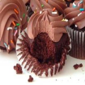 Receita de Cupcakes Chocolate e Expresso Com Brigadeiro de Café