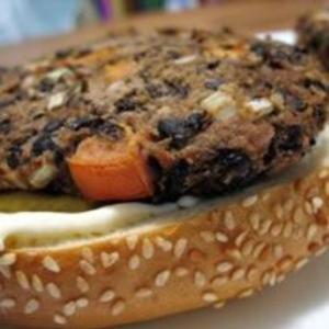 Receita de Hambúrguer vegetariano de feijão preto