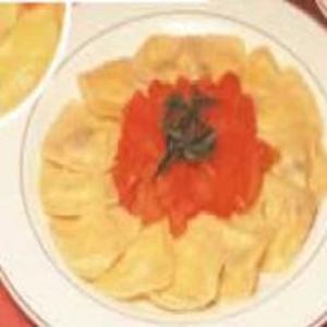 Receita de Ravióli de Muzzarella de Búfala com Molho de Tomate