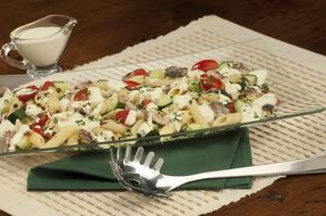 Receita de Salada de Penne com Lentilha e Sardinha ao Molho de Iogurte