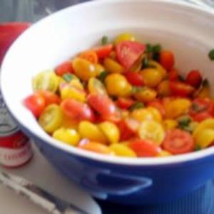 Receita de Salada de tomates cereja