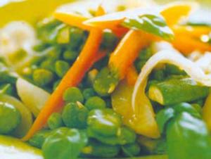 Receita de Salada morna de legumes e verduras da primavera