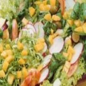 Receita de Salada Verde Tropical