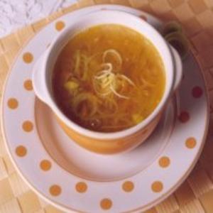 Receita de Sopa de Alho-Poró e Batatas