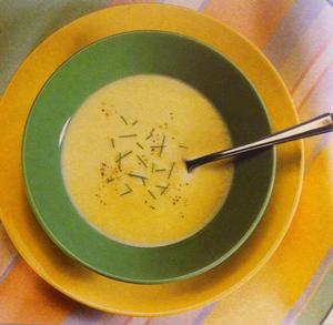 Receita de Sopa de Batata e Alho-Poró