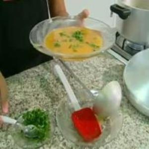 Receita de Sopa de caqui do Globo Rural