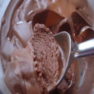 Receita de Sorvete de Chocolate com Leite Condensado