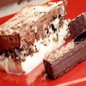 Receita de Torta Gelada de Wafer coberto com Chocolate